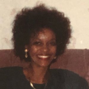 Meet your Posher, Constance